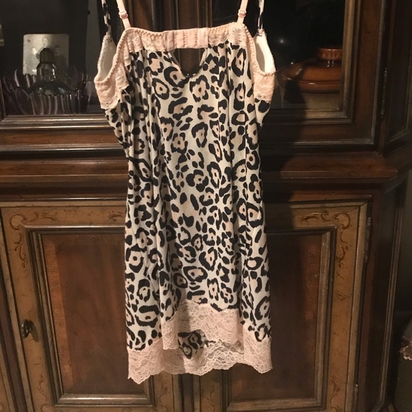 Victoria’s Secret Satin Nighty - Picture 6 of 7